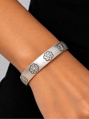 Sterling Silver Daisy Flower Cuff Bangle Bracelet Adjustable